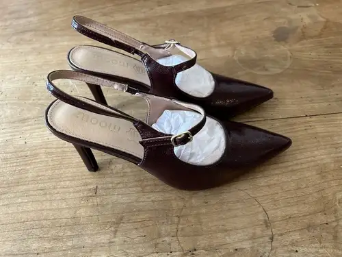 chaussures à talon bordeaux