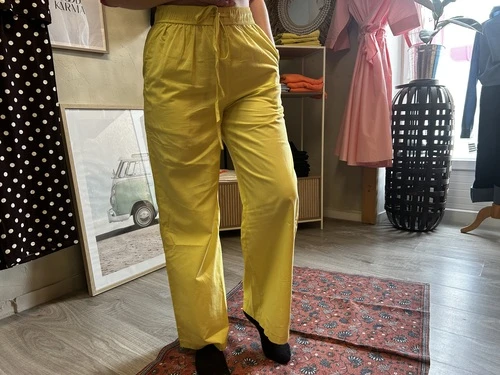 Pantalon fluide jaune