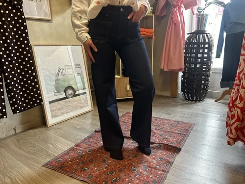 magnifique jeans coupe droite